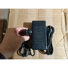 Зарядно устройство CityCoCo 67.2V 2A CCC-CY064