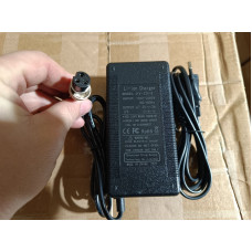 Зарядно устройство CityCoCo 67.2V 2A CCC-Z013